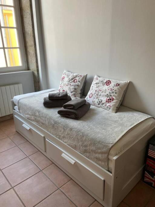 קרקסון Emplacement N°1 Tres Bel Appartement Spacieux מראה חיצוני תמונה