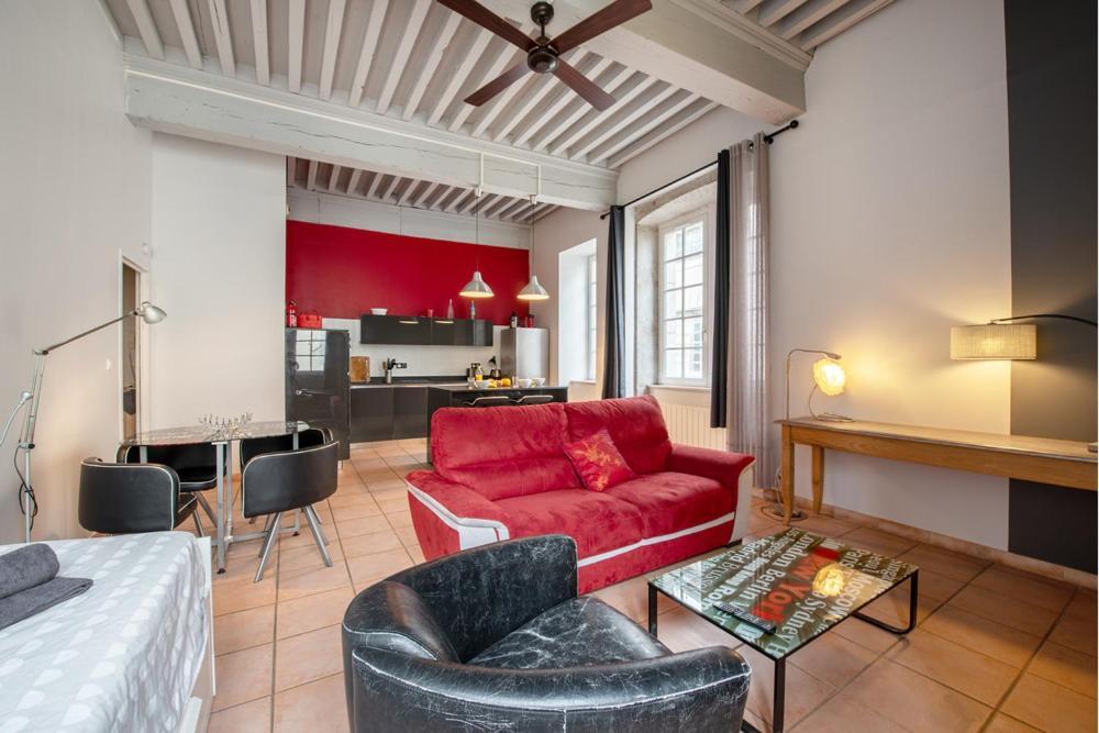 קרקסון Emplacement N°1 Tres Bel Appartement Spacieux מראה חיצוני תמונה